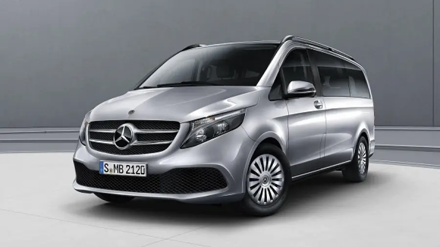 Peugeot Traveller e Mercedes Classe V: quando il furgone diventa Van