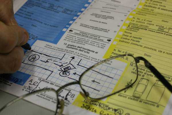 Auto, cosa si intende per sospensione dell'assicurazione, e per chi è indicata