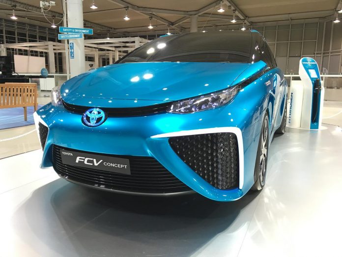 Toyota Mirar